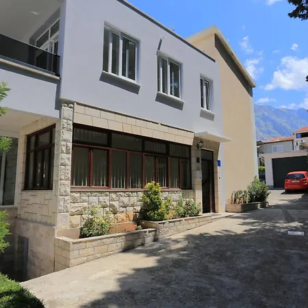 6773a * Baška Voda