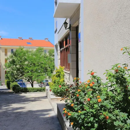 Apartament 6773a *